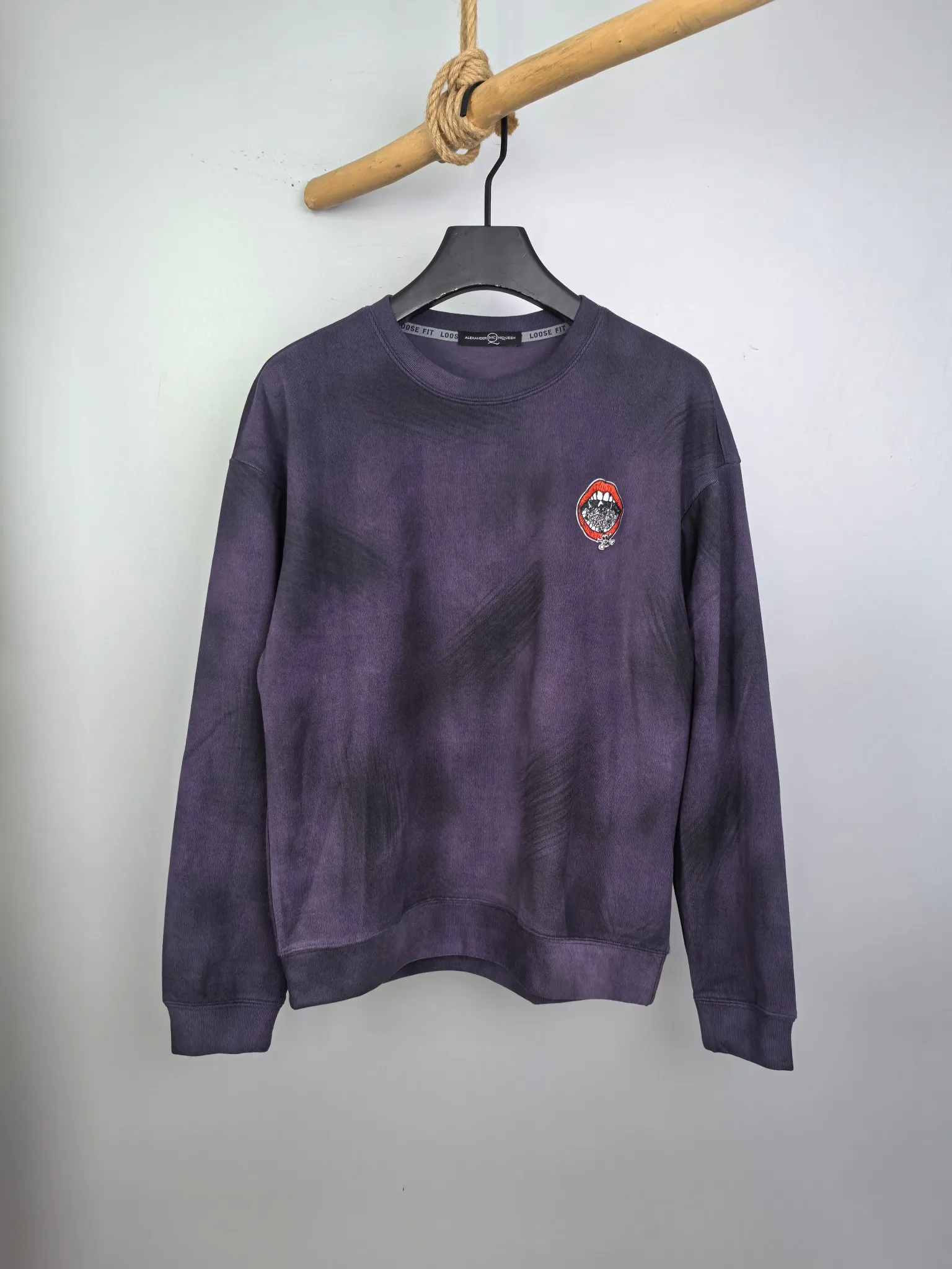 Mc Queen · 2025 New Arrival ！ T 。Oversize ， ， ， T 。 LOGO， ， ， ， ！ ， ！ ， ， Classic ， ！M-3XL